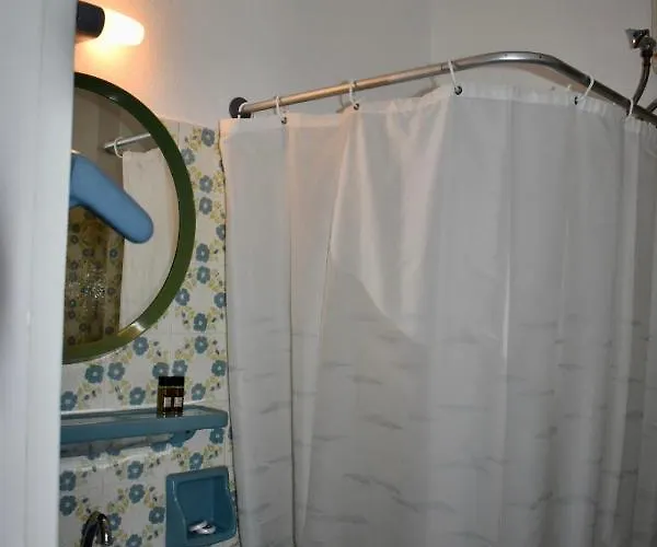 Minoa Ξενοδοχείο 2*