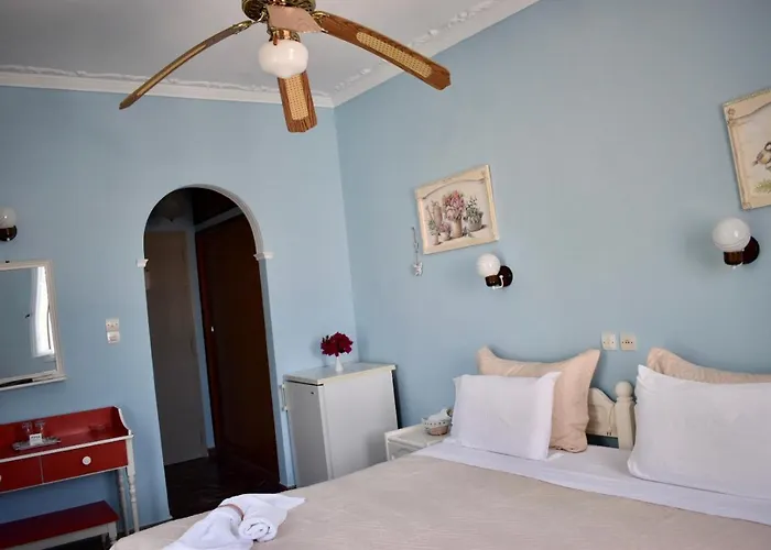 Ξενοδοχείο Minoa 2*