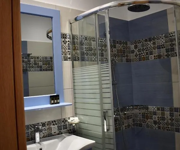 Ξενοδοχείο Minoa 2*