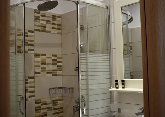 Ξενοδοχείο Minoa Νάουσα