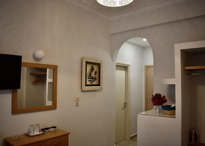 Ξενοδοχείο Minoa 2*