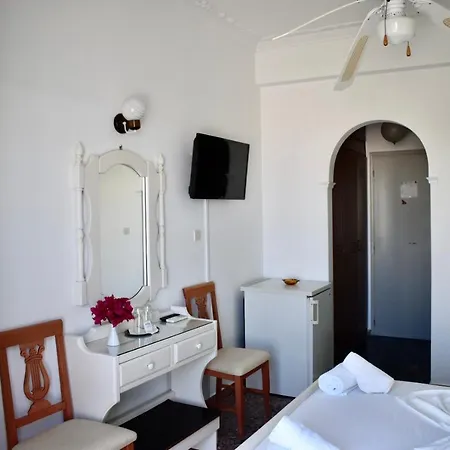 Minoa Hotel