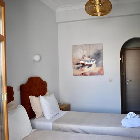Minoa Hotel Náoussa